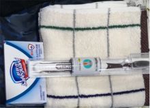 国产 8件套 洗漱套装旅行套装洗漱包男女洗发沐浴露洗漱杯旅行必备用品（单位：套）