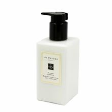 祖玛珑 润肤乳液橙花香型 250ml 单位：瓶